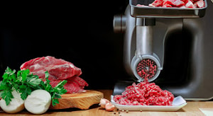 Как выбрать профессиональную промышленную мясорубку для производства